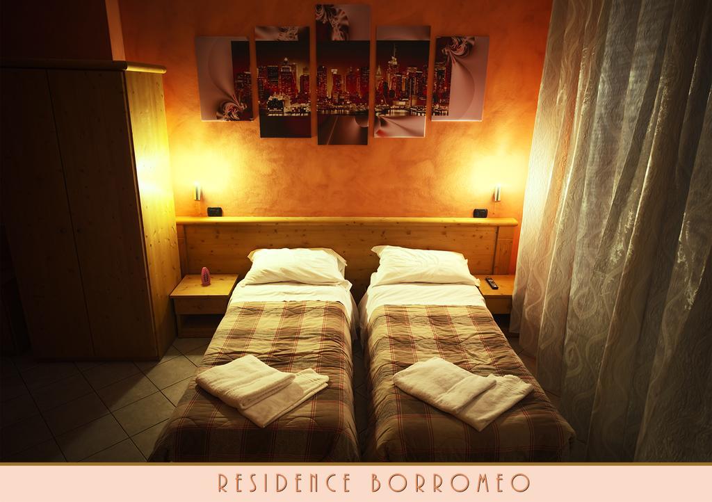 Borromeo Residenze Service S.A.S Peschiera Borromeo Exterior photo